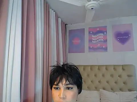 fuckmylollipop Adlı Modelin Web Kamerası Şovu
