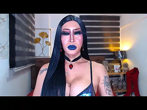 DominateMistressTanian Webbikameraesitys