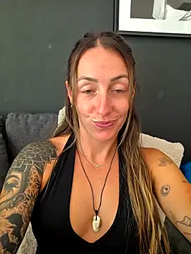 Chat XXX en directo de NicoleKaiser