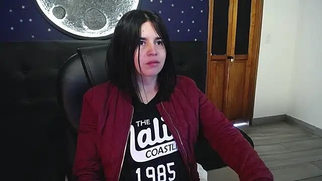 غرفة دردشة Cata_black المباشرة