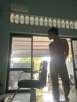 messiiio18 网络视讯表演