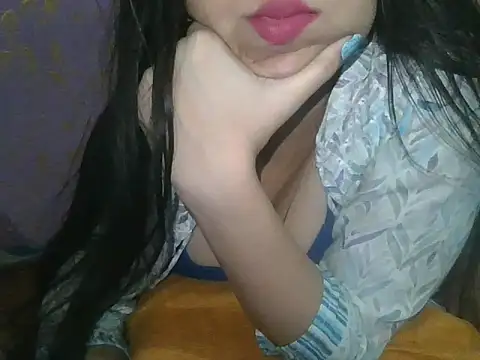 Qween_Seelu's Live XXX Chat