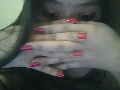Qween_Seelu Chat XXX in diretta
