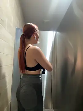 Scarlett_tourのウェブカメラショー