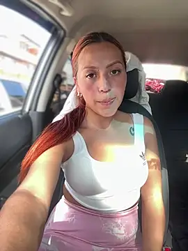 Scarlett_tour Webcam show