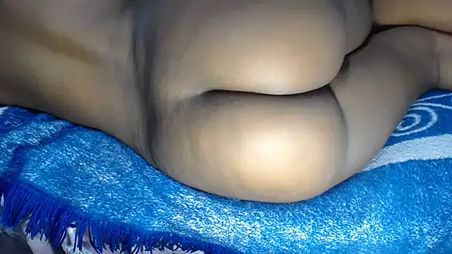 BootySoYummyXのライブXXXチャット