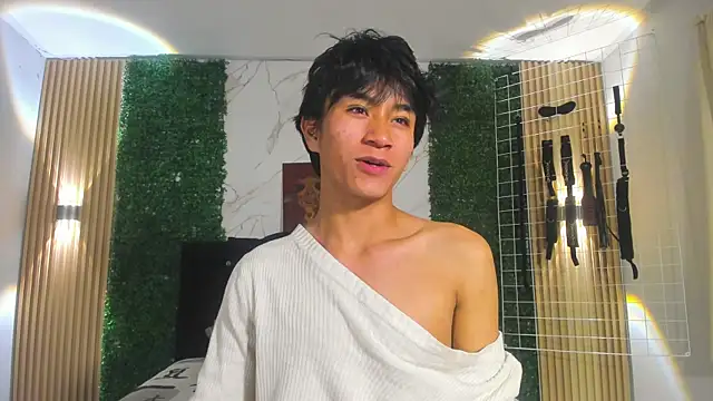 Show modela cococumps na web-kameri
