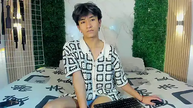 Show modela cococumps na web-kameri