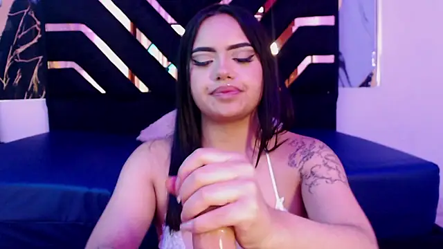 sweetbloomcs Chat XXX in diretta