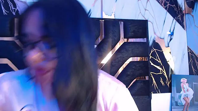Chat +18 de sweetbloomcs ao vivo