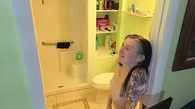 Prepare2Twerkn Webbikameraesitys