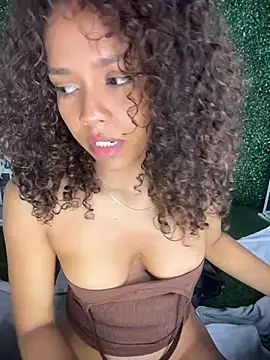 Show Webcam de CurlyOopsieXXX