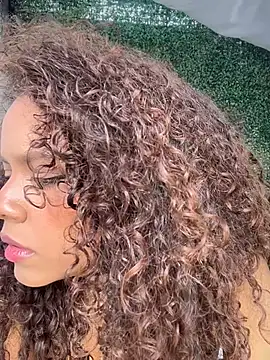 Show Webcam de CurlyOopsieXXX