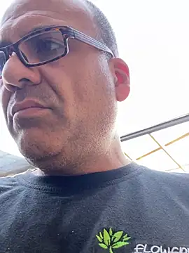 Guapo007sexy 网络视讯表演