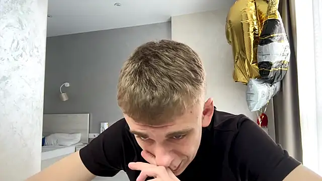 SoloFury Webcam Show