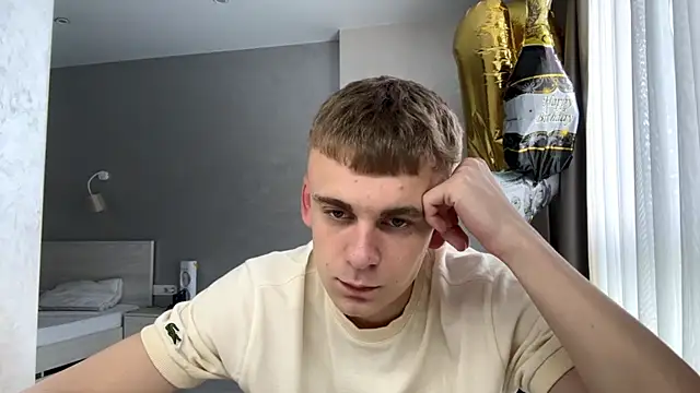 Вебкам-шоу SoloFury