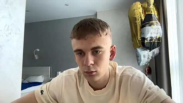 Вебкам-шоу SoloFury