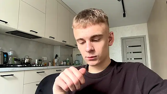 Вебкам-шоу SoloFury