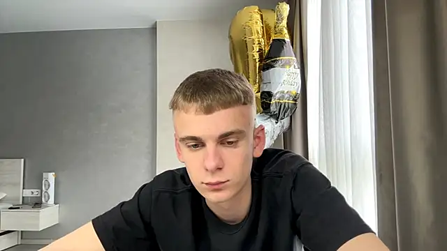 SoloFury Show Webcam