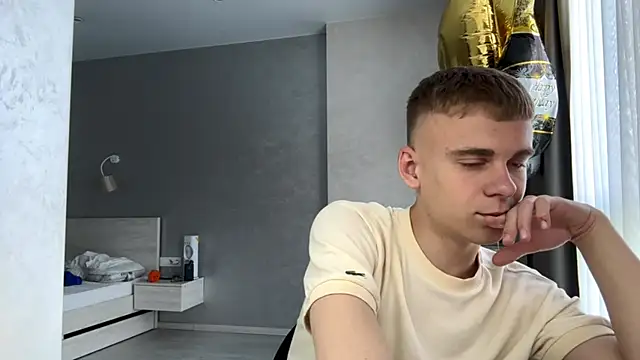 SoloFury – Live XXX-chat