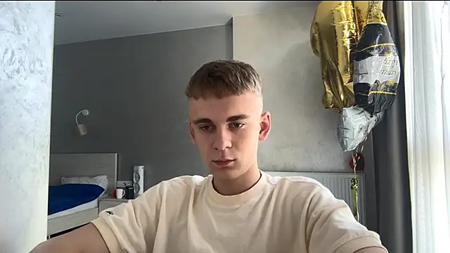 Вебкам-шоу SoloFury