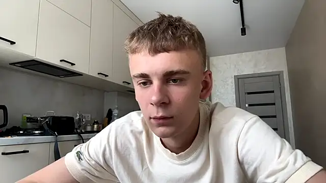 Вебкам-шоу SoloFury