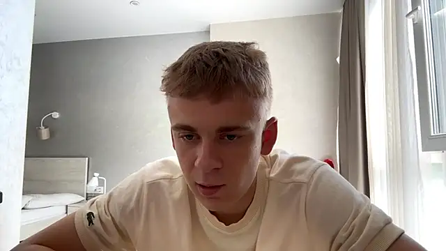Вебкам-шоу SoloFury