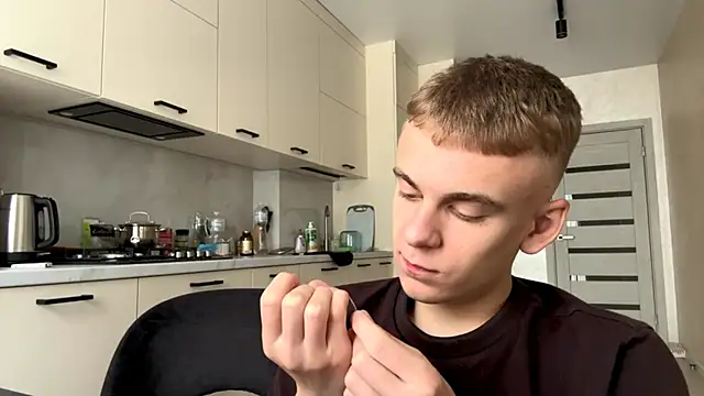 SoloFury Webcam show