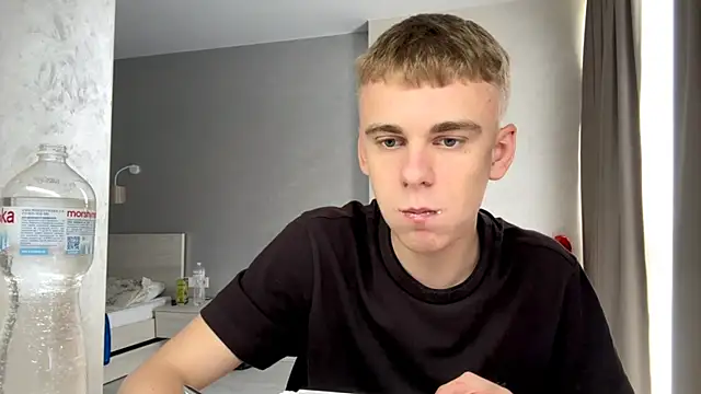 Show de SoloFury na webcam