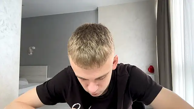 SoloFury Pertunjukan Webcam