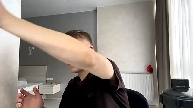 Вебкам-шоу SoloFury