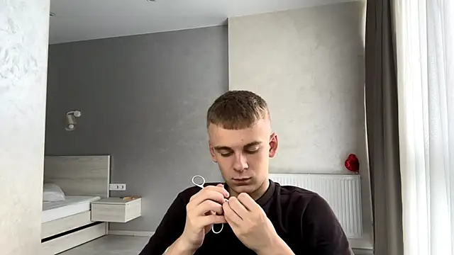 SoloFury – webcam-show