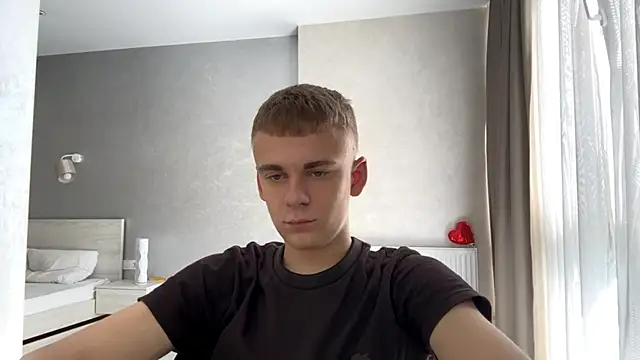 Вебкам-шоу SoloFury