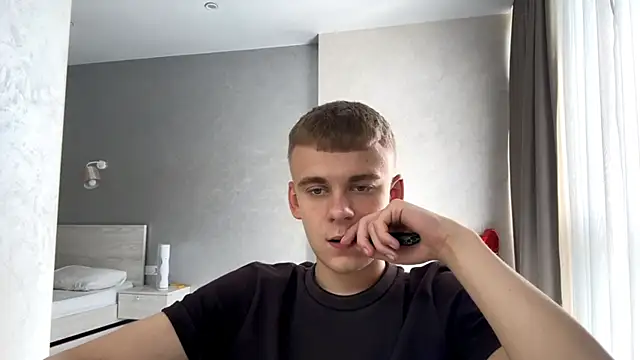 SoloFury Show in webcam