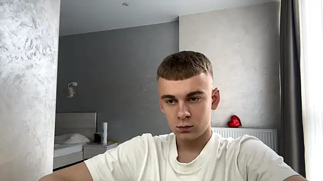 Вебкам- шоу SoloFury