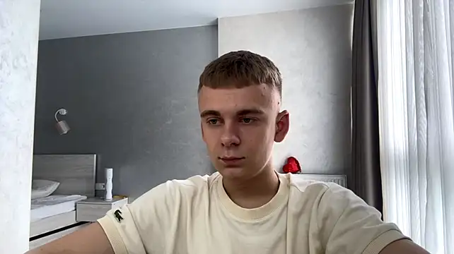Вебкам-шоу SoloFury