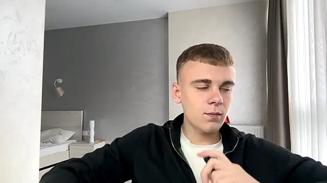Вебкам-шоу SoloFury