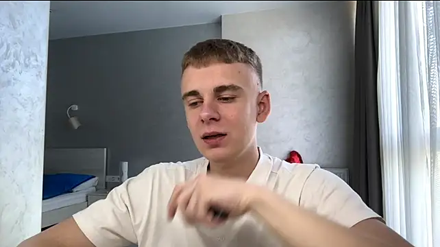SoloFury: απευθείας συνομιλία ΧΧΧ