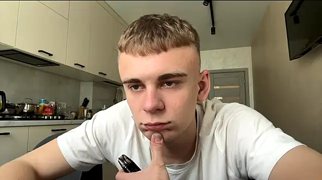 SoloFury Шоу с уебкамера