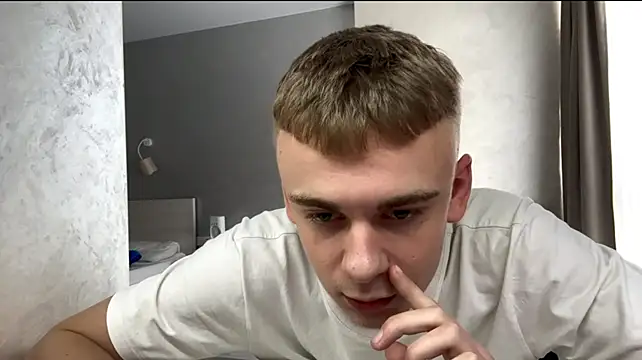 SoloFury Show Webcam