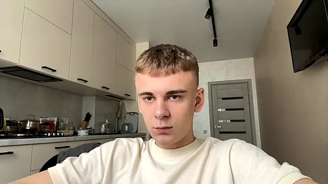SoloFury webcam show