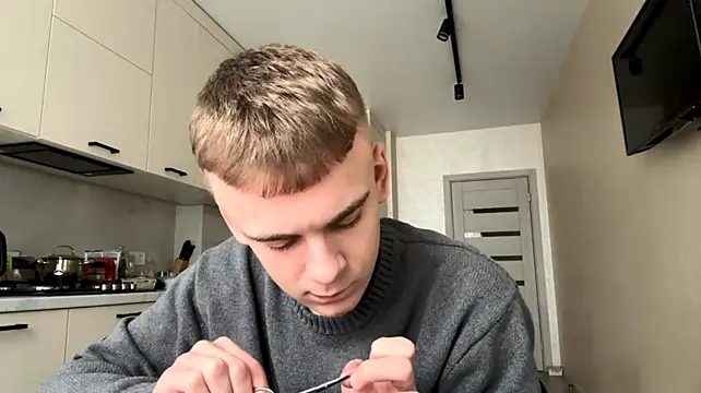 SoloFury webcam show