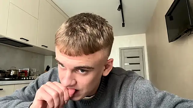 SoloFury Pertunjukan Webcam