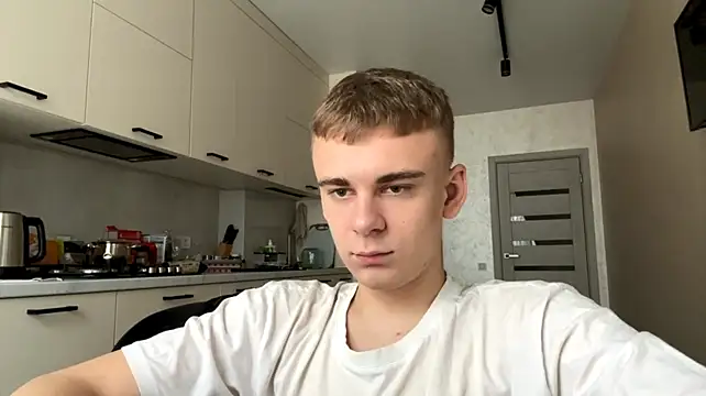 SoloFury Pertunjukan Webcam