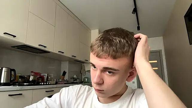 SoloFury webcam show