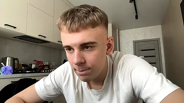 Вебкам-шоу SoloFury