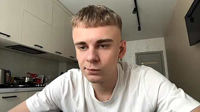 Вебкам-шоу SoloFury