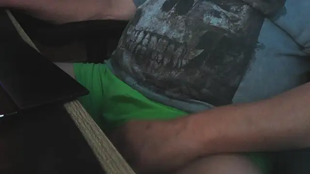 Teddybaer372's Webcam Show