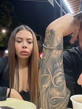 lindaandtonyのウェブカメラショー