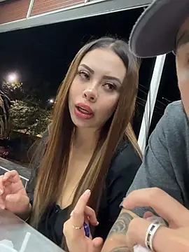 lindaandtony Show in webcam